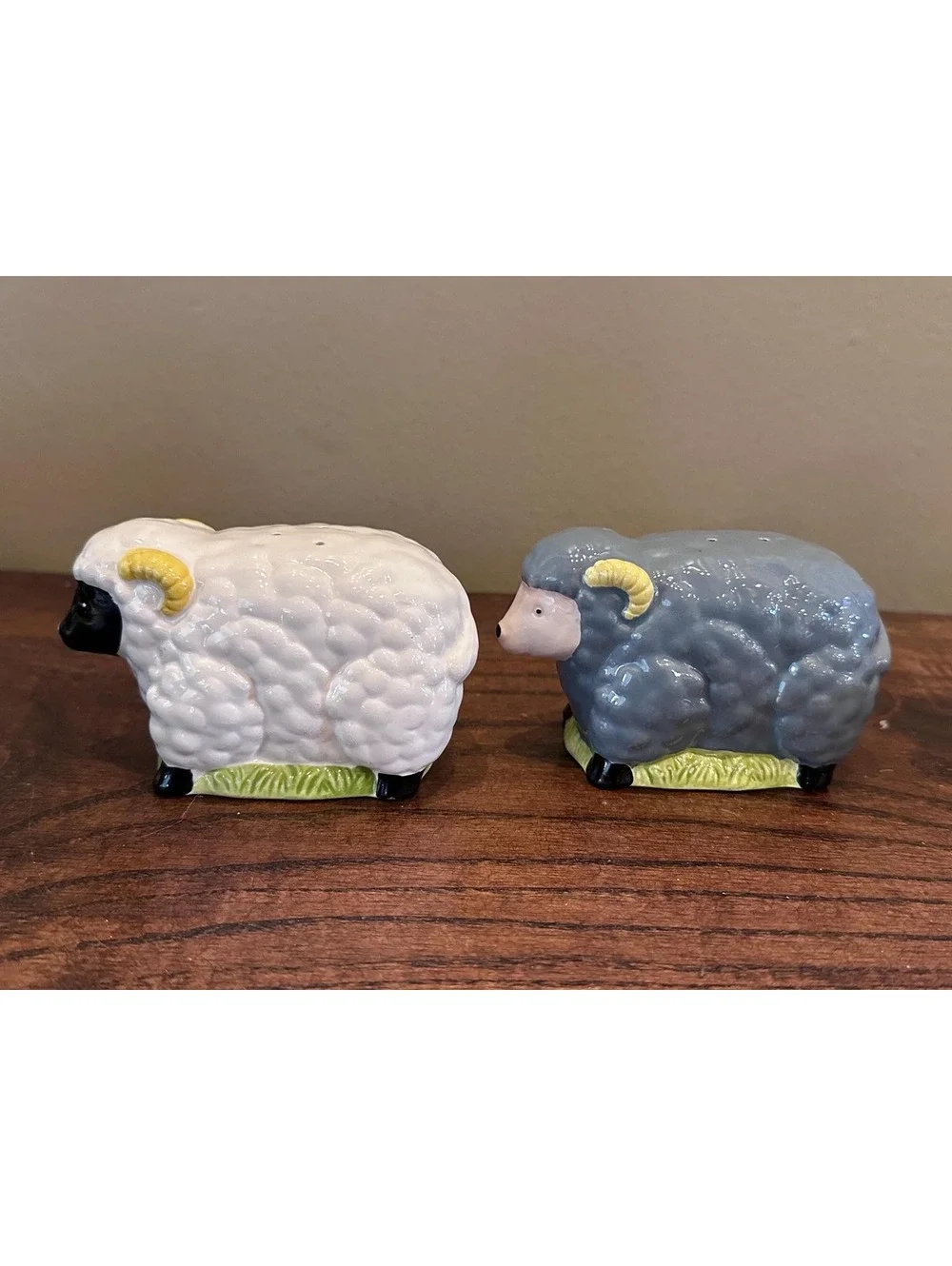 Vintage Gray and White Sheep Salt and Pepper Shakers Japan